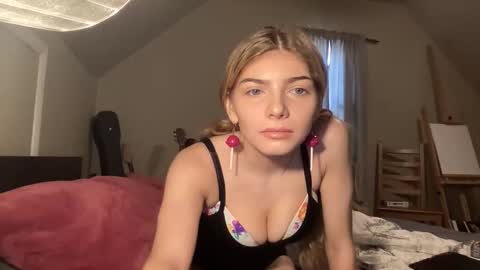 Snapshot of rosemetal chatting on 03-21-26, 05:27 Rose Metal 3 online show from 03-21-26, 05:27