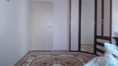 Snapshot of rosendalounsberry chatting on 05-14-26, 02:13 Lina online show from 05-14-26, 02:13