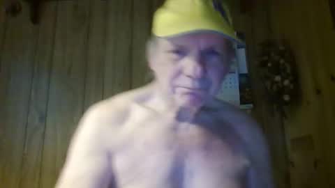 roses2u1958 online show from 03-16-26, 05:44