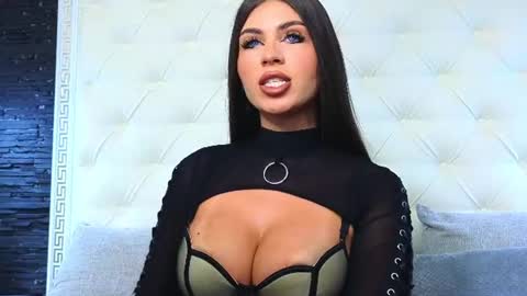 Gabriela online show from 07-25-26, 03:48