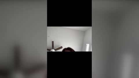 Snapshot of roseyla1 chatting on 11-28-25, 09:28 roseyla1 online show from 11-28-25, 09:28