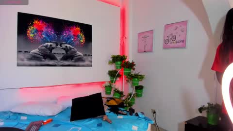 Snapshot of rosi_cooper chatting on 02-10-25, 01:55 rosi_cooper online show from 02-10-25, 01:55