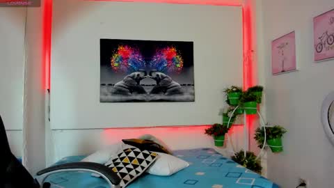 Snapshot of rosi_cooper chatting on 02-16-25, 11:49 rosi_cooper online show from 02-16-25, 11:49