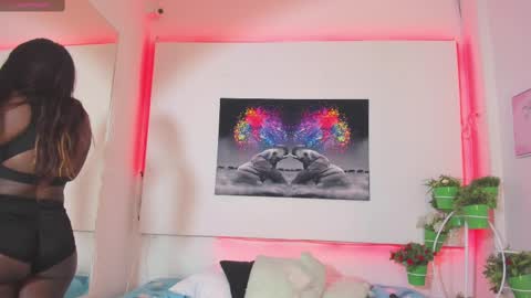 Snapshot of rosi_cooper chatting on 02-16-25, 03:05 rosi_cooper online show from 02-16-25, 03:05