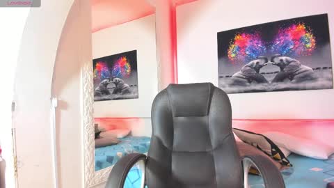 Snapshot of rosi_cooper chatting on 02-20-25, 10:59 rosi_cooper online show from 02-20-25, 10:59