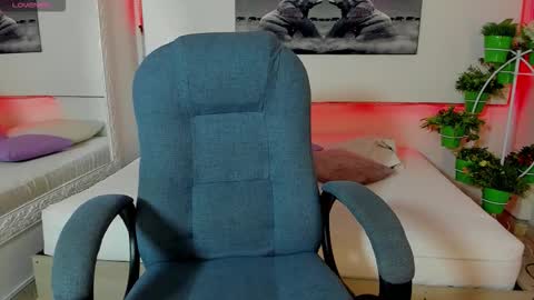 Snapshot of rosi_cooper chatting on 10-21-25, 11:11 rosi_cooper online show from 10-21-25, 11:11