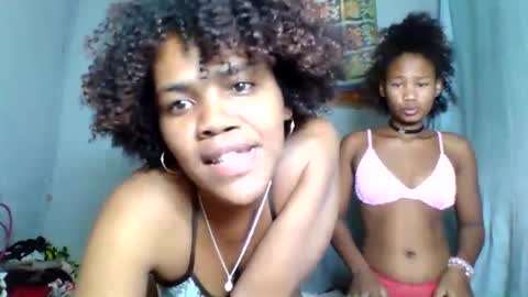 rosia22 online show from 09-20-25, 01:23