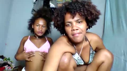 rosia22 online show from 09-21-25, 01:29