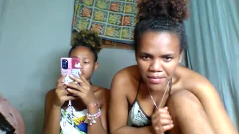 rosia22 online show from 09-25-25, 06:44