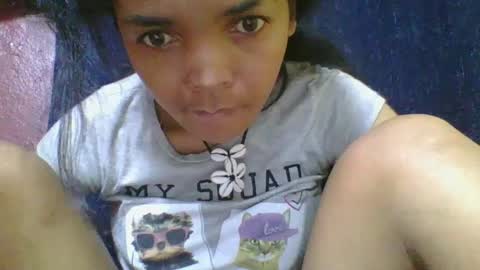 rosia685234 online show from 03-06-25, 05:43