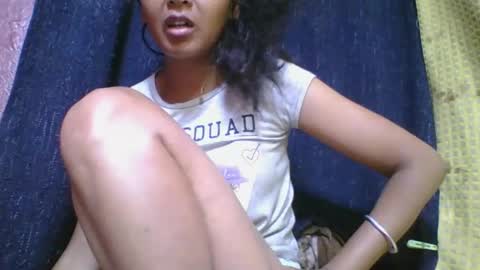 rosia685234 online show from 09-21-25, 07:43