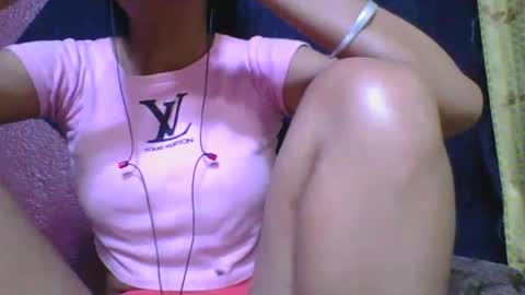 rosia685234 online show from 11-03-25, 05:25