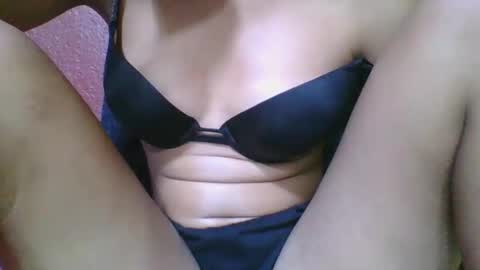 rosia685234 online show from 01-10-26, 06:20