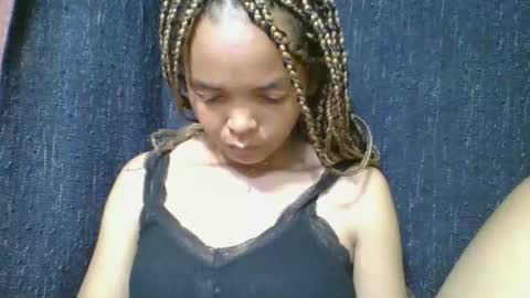 Snapshot of rosia685234 chatting on 04-30-26, 02:51 rosia685234 online show from 04-30-26, 02:51