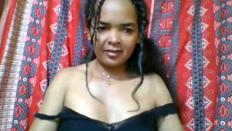Snapshot of rosia685234 chatting on 05-10-26, 04:23 rosia685234 online show from 05-10-26, 04:23