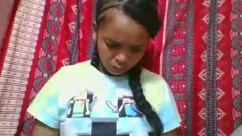 Snapshot of rosia685234 chatting on 05-13-26, 02:31 rosia685234 online show from 05-13-26, 02:31
