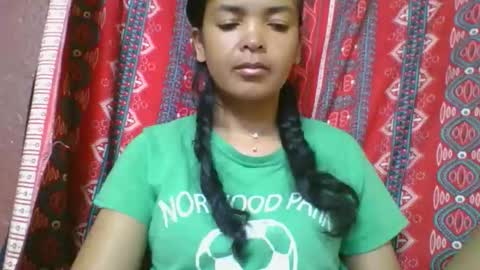 Snapshot of rosia685234 chatting on 05-14-26, 02:51 rosia685234 online show from 05-14-26, 02:51