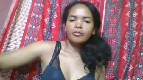 Snapshot of rosia685234 chatting on 05-20-26, 04:29 rosia685234 online show from 05-20-26, 04:29