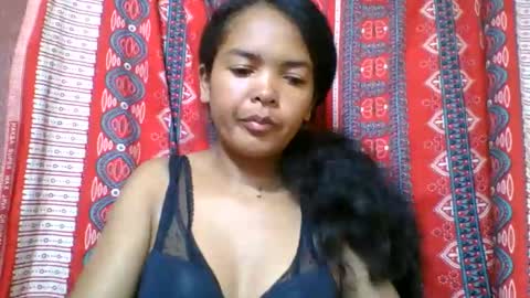 Snapshot of rosia685234 chatting on 05-21-26, 02:40 rosia685234 online show from 05-21-26, 02:40