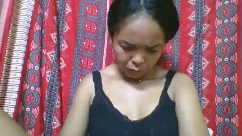 Snapshot of rosia685234 chatting on 05-27-26, 03:14 rosia685234 online show from 05-27-26, 03:14