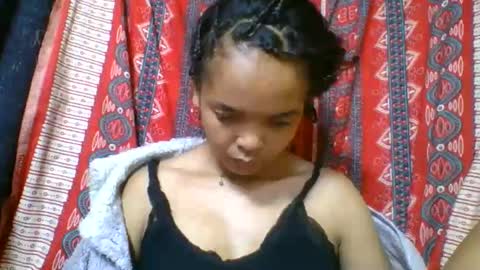 Snapshot of rosia685234 chatting on 06-06-26, 02:16 rosia685234 online show from 06-06-26, 02:16