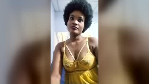 Snapshot of rosie720172 chatting on 06-23-26, 01:36 rosie720172 online show from 06-23-26, 01:36