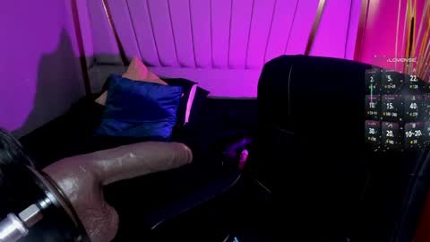 Snapshot of rosie_jhons chatting on 05-02-26, 03:33 rosie_jhons online show from 05-02-26, 03:33