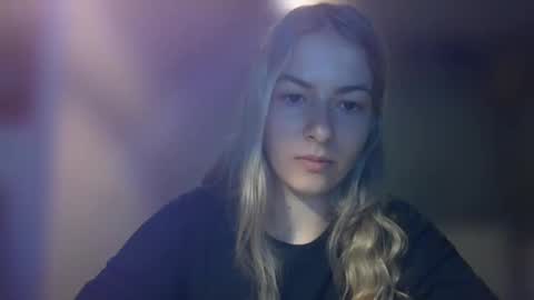 Snapshot of rosie_june chatting on 02-03-25, 11:09 Rosie online show from 02-03-25, 11:09