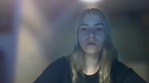 Snapshot of rosie_june chatting on 02-04-25, 08:02 Rosie online show from 02-04-25, 08:02