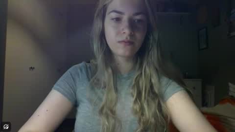 Snapshot of rosie_june chatting on 12-17-25, 07:58 Rosie online show from 12-17-25, 07:58