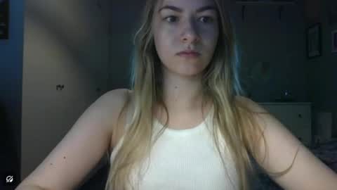 Rosie online show from 05-04-26, 06:42