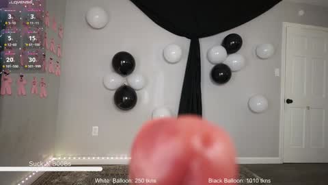 Rosie Bones online show from 01-03-25, 12:00