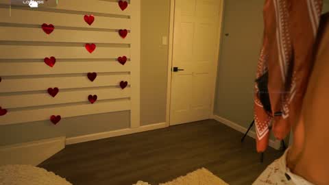 Rosie Bones online show from 01-31-26, 11:03