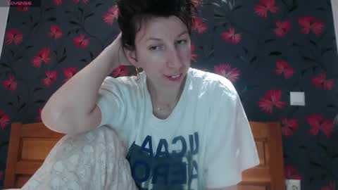 RosieHayes online show from 04-01-26, 09:01