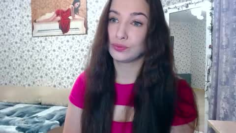 Snapshot of rosierosa chatting on 10-14-25, 04:02 Rosie is waiting for YOU online show from 10-14-25, 04:02