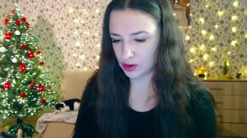 Snapshot of rosierosa chatting on 12-17-25, 03:45 Rosie is waiting for YOU online show from 12-17-25, 03:45