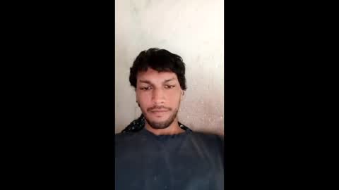 Snapshot of roskof69 chatting on 05-18-26, 06:36 Ribuu online show from 05-18-26, 06:36