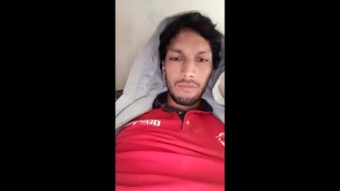 Snapshot of roskof69 chatting on 05-20-26, 12:33 Ribuu online show from 05-20-26, 12:33