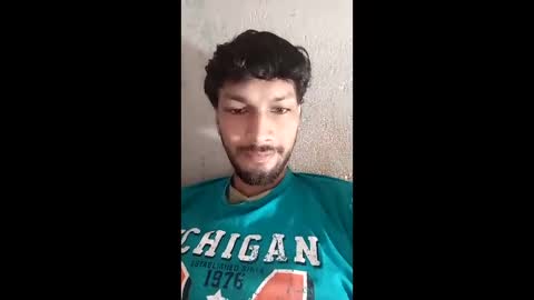 Snapshot of roskof69 chatting on 05-31-26, 06:04 Ribuu online show from 05-31-26, 06:04