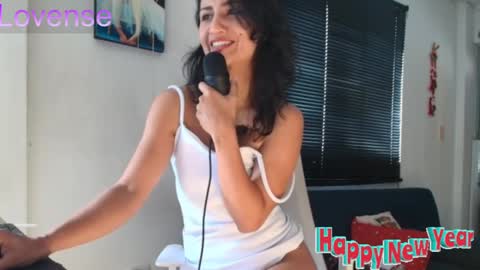 Snapshot of ross_bakerhot chatting on 12-31-24, 04:46 Ross BakerHot online show from 12-31-24, 04:46