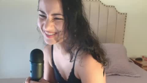 Snapshot of ross_bakerhot chatting on 10-23-25, 01:32 Ross BakerHot online show from 10-23-25, 01:32