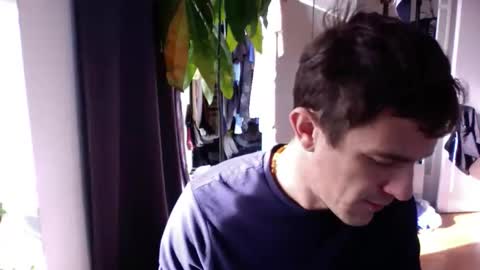 RossCollab online show from 12-05-25, 02:47