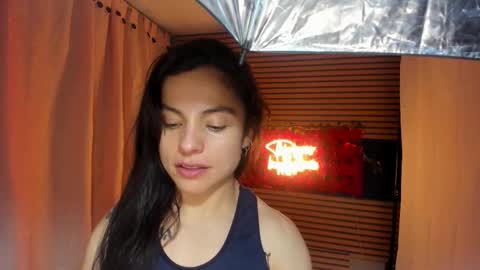 Snapshot of rosse_25 chatting on 10-28-25, 05:48 Would you like to help me with supplementation and sports suits so I can compete in powerlifting online show from 10-28-25, 05:48