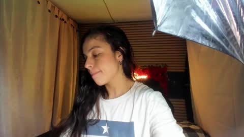 Snapshot of rosse_25 chatting on 02-02-26, 01:10 Would you like to help me with supplementation and sports suits so I can compete in powerlifting online show from 02-02-26, 01:10