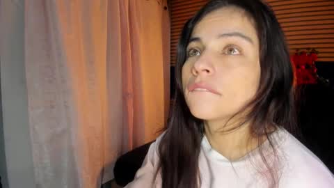 Snapshot of rosse_25 chatting on 03-02-26, 12:34 Would you like to help me with supplementation and sports suits so I can compete in powerlifting online show from 03-02-26, 12:34