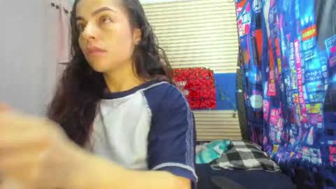 Snapshot of rosse_25 chatting on 07-12-26, 09:33 Would you like to help me with supplementation and sports suits so I can compete in powerlifting online show from 07-12-26, 09:33