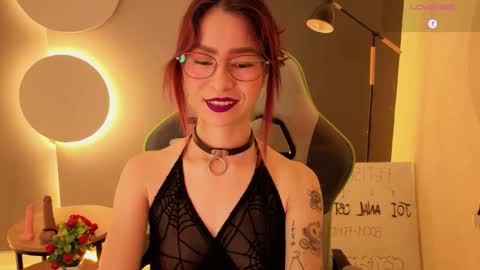 Snapshot of rosse_98_ chatting on 03-04-26, 01:06 Miss Rosse online show from 03-04-26, 01:06