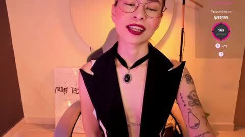 Snapshot of rosse_98_ chatting on 05-01-26, 02:43 Miss Rosse online show from 05-01-26, 02:43