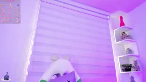   online show from 09-14-25, 07:13