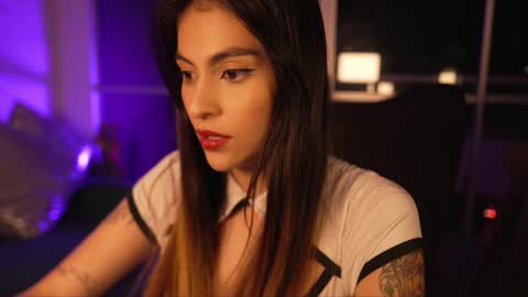 Snapshot of rosseyquiin chatting on 09-27-25, 03:44 Rossey online show from 09-27-25, 03:44